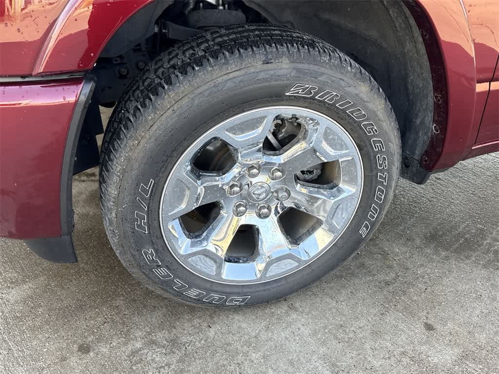 Thumbnail: 2025 RAM 1500 - 10