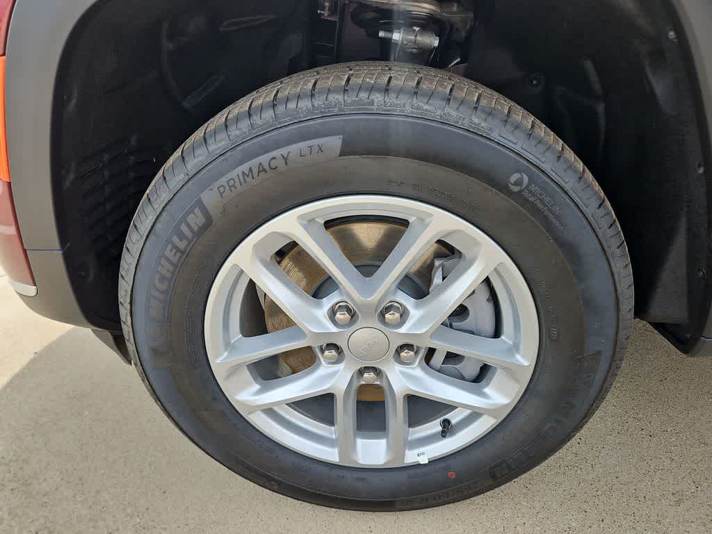 Thumbnail: 2025 Jeep Grand Cherokee L - 13