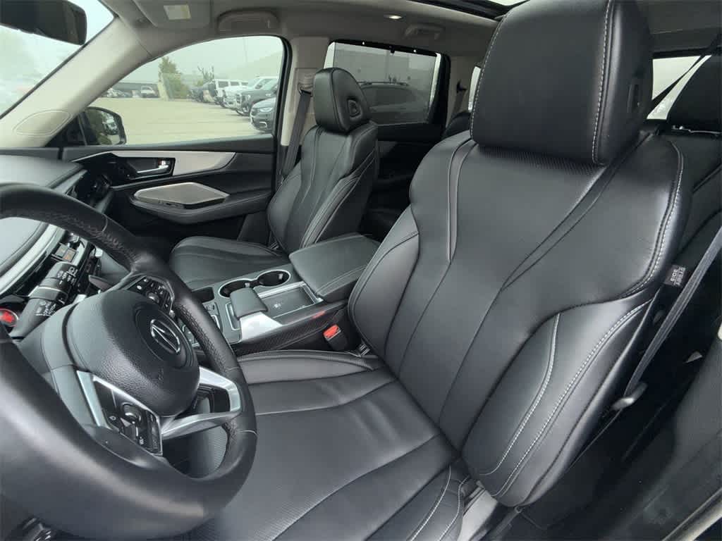 Thumbnail: 2023 Acura MDX - 10