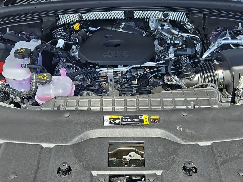 Thumbnail: 2026 Jeep Grand Cherokee L - 15