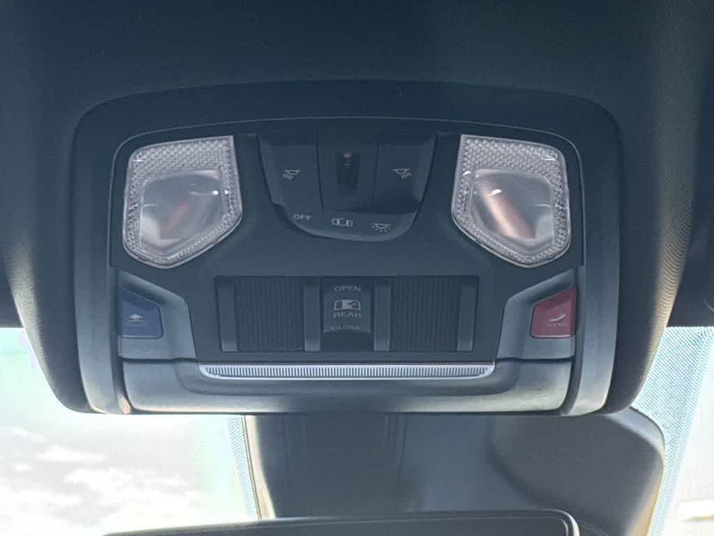 Thumbnail: 2026 RAM 1500 - 19