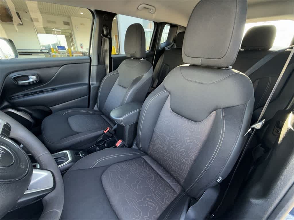 Thumbnail: 2023 Jeep Renegade - 12