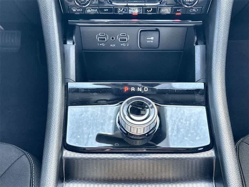 Thumbnail: 2025 Jeep Grand Cherokee - 17