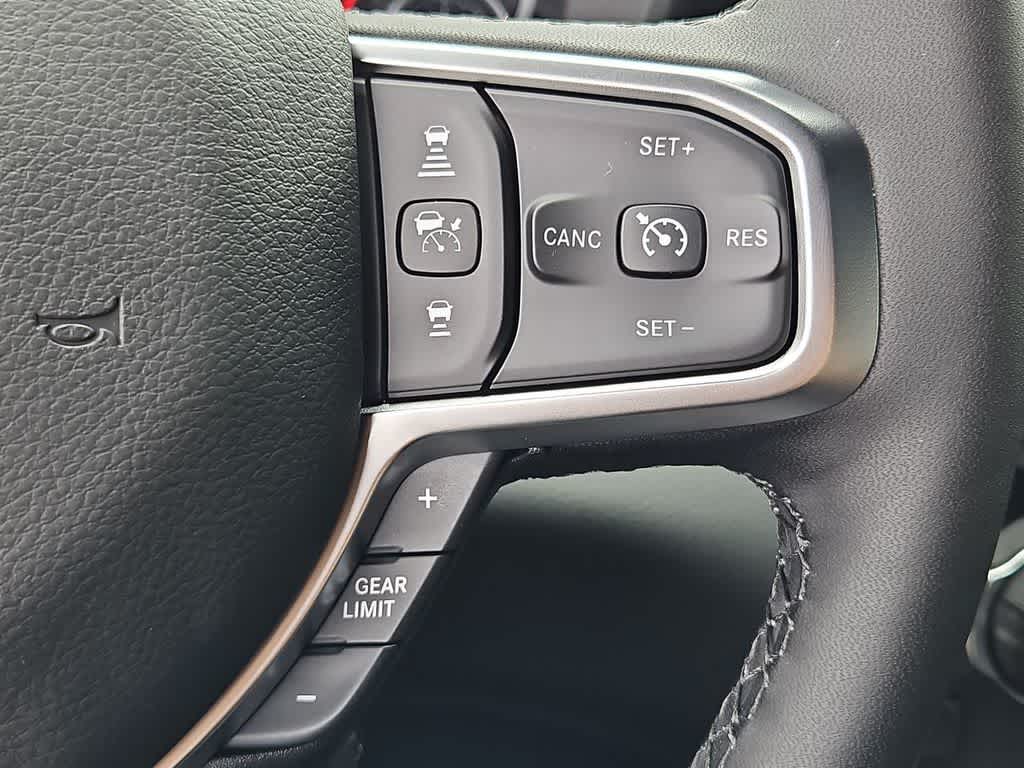 Thumbnail: 2026 RAM 1500 - 25