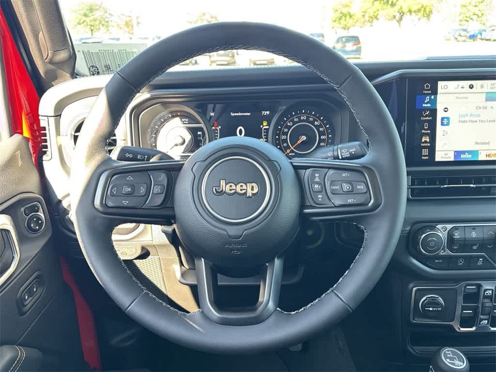 Thumbnail: 2025 Jeep Gladiator - 18