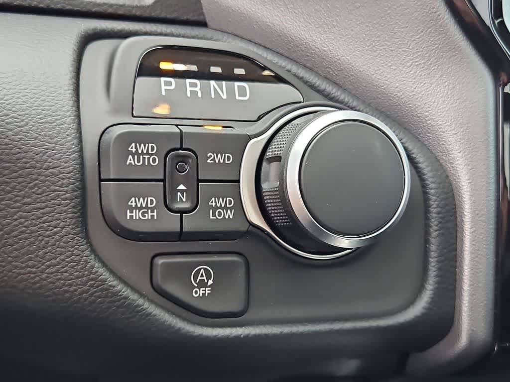 Thumbnail: 2026 RAM 1500 - 35