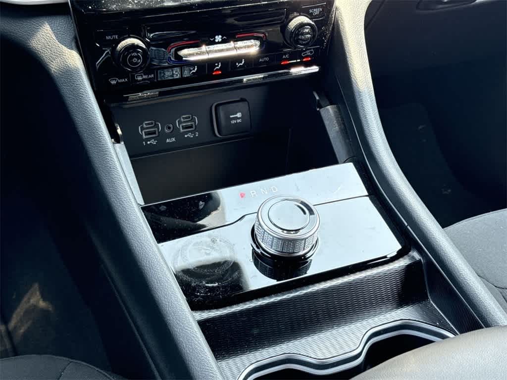 Thumbnail: 2024 Jeep Grand Cherokee L - 16
