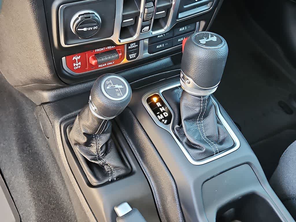 Thumbnail: 2026 Jeep Wrangler - 32