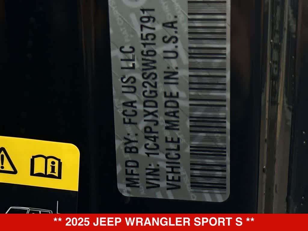Thumbnail: 2025 Jeep Wrangler - 23