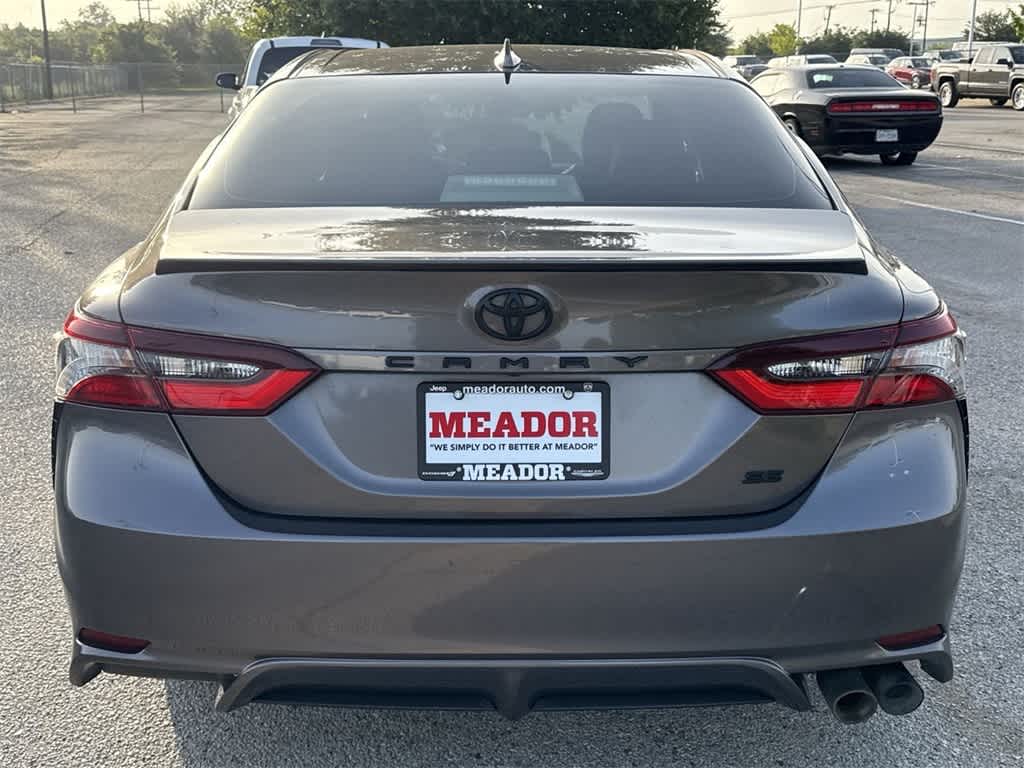 Thumbnail: 2022 Toyota Camry - 5