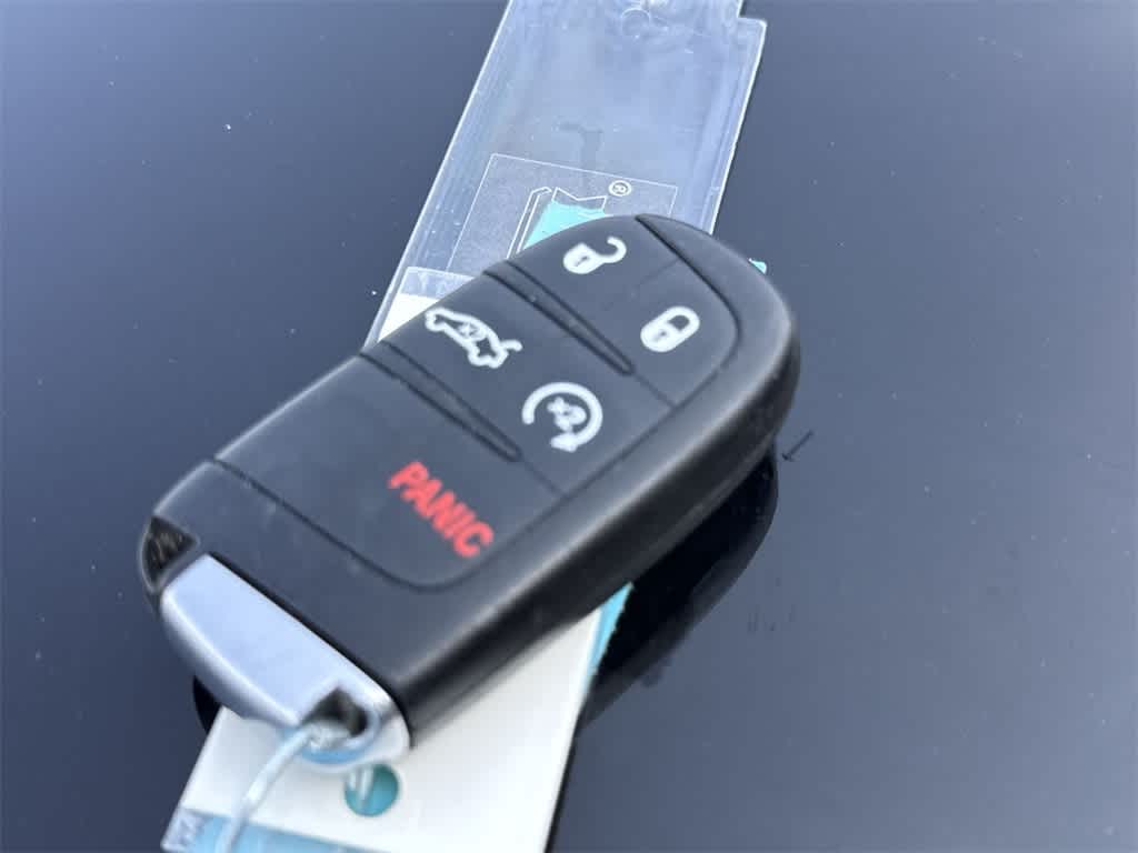 Thumbnail: 2020 Dodge Charger - 23