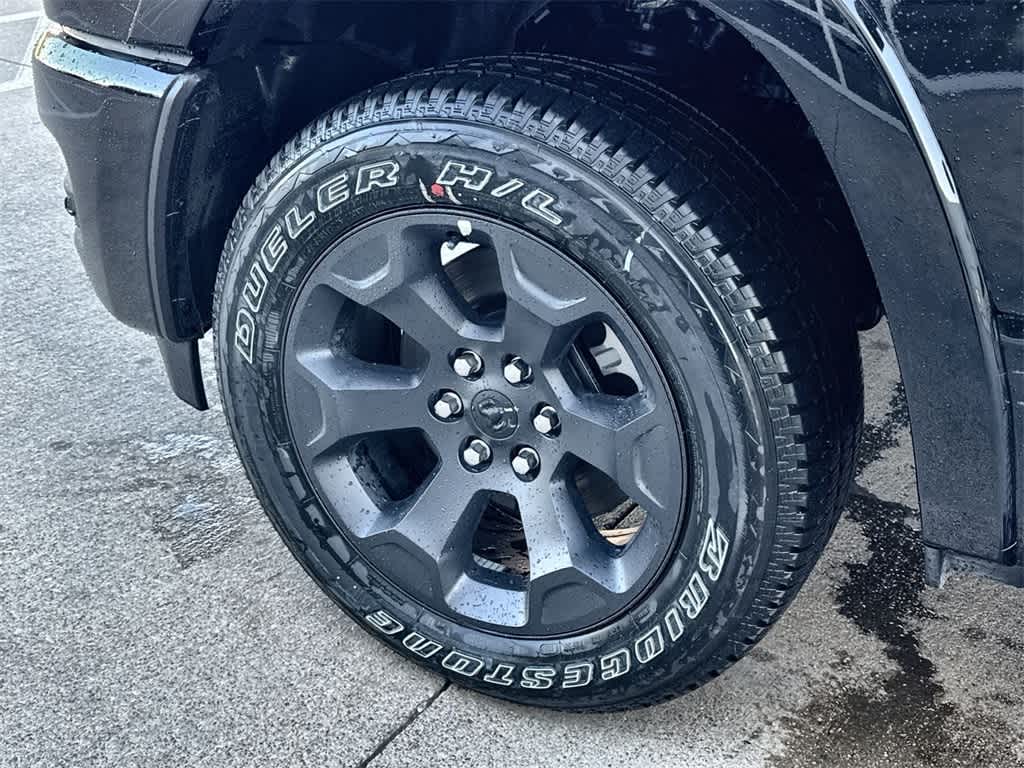 Thumbnail: 2026 RAM 1500 - 9