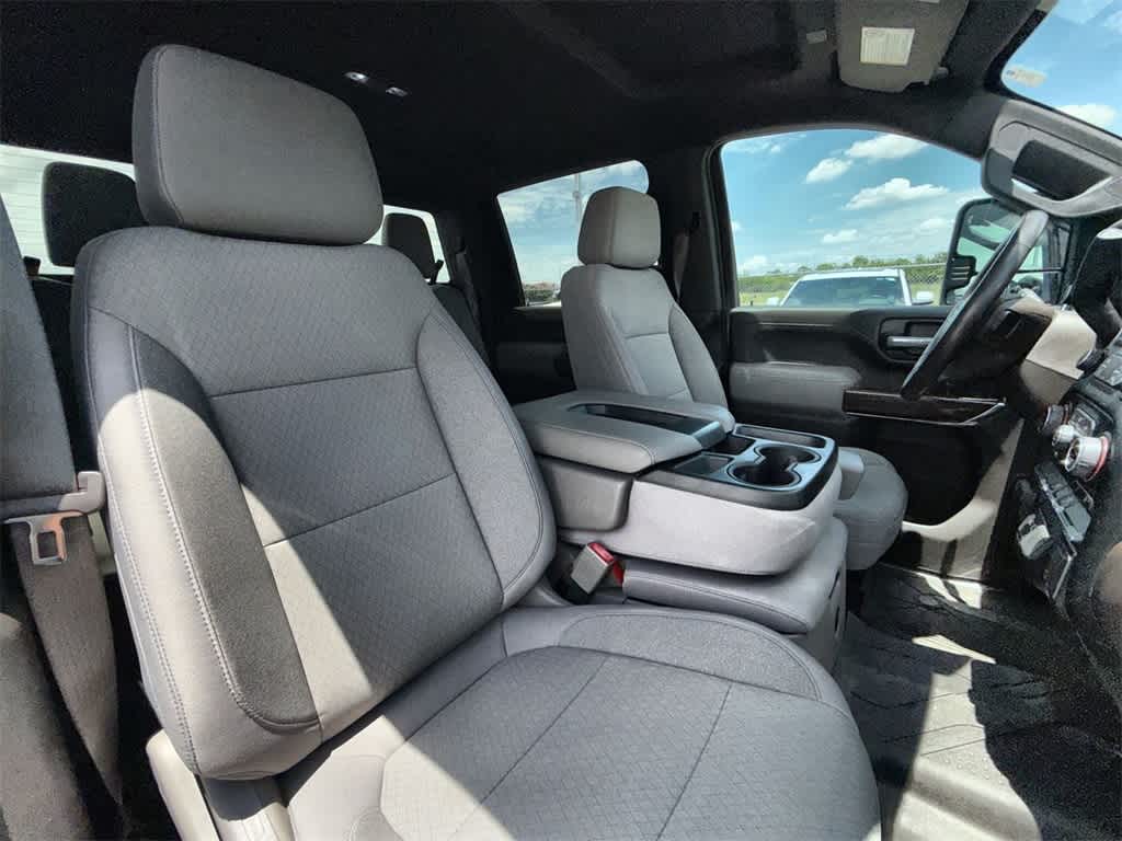 Thumbnail: 2020 Chevrolet Silverado 2500 - 13