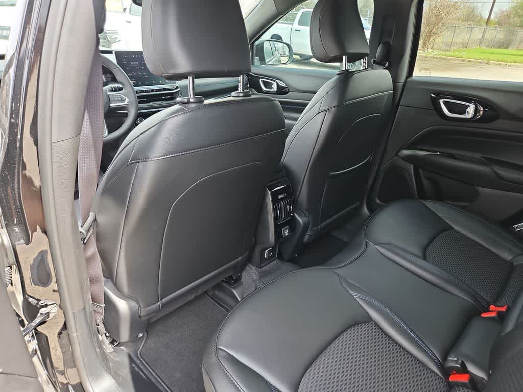 Thumbnail: 2026 Jeep Compass - 19