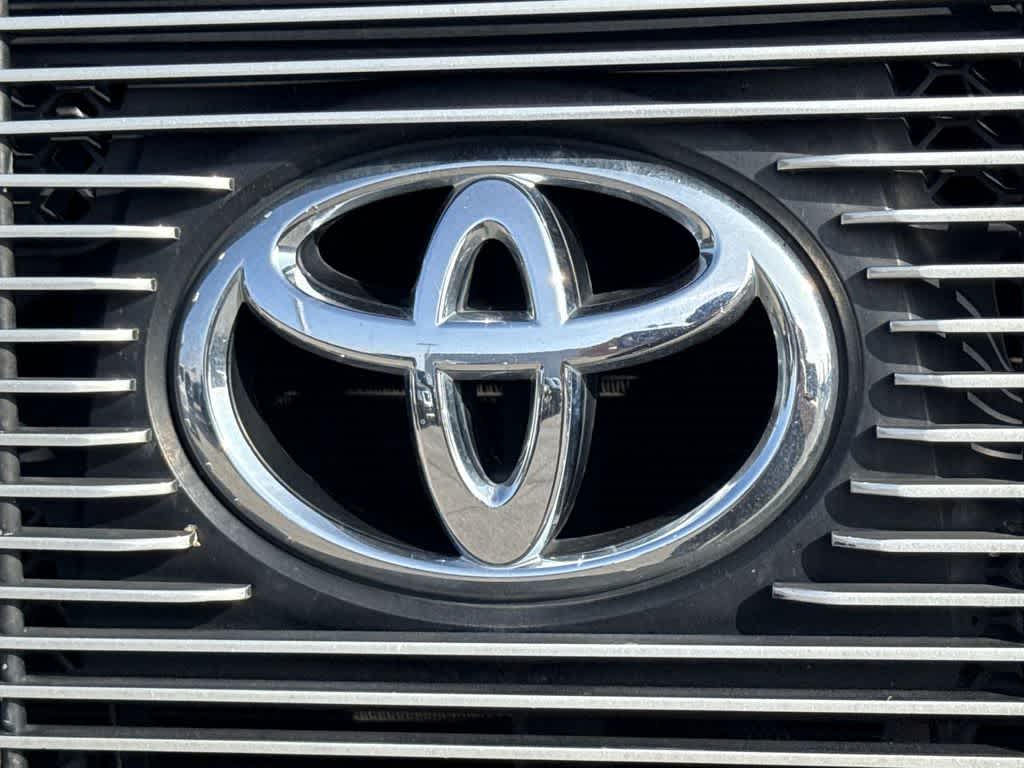 Thumbnail: 2012 Toyota Tundra - 8