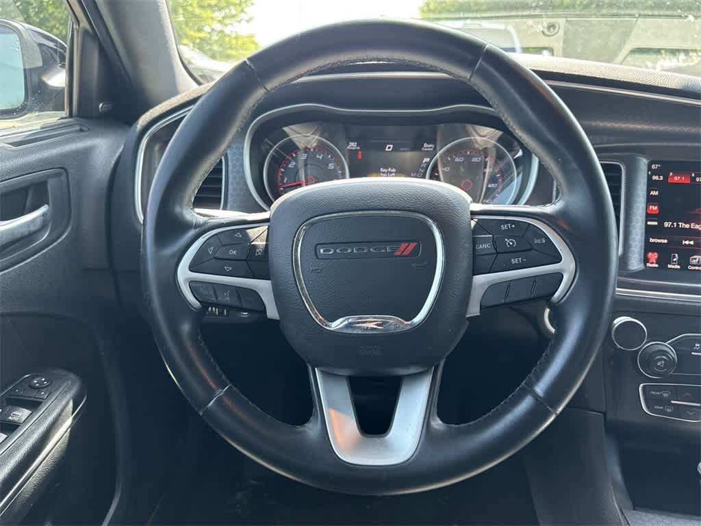 Thumbnail: 2016 Dodge Charger - 16