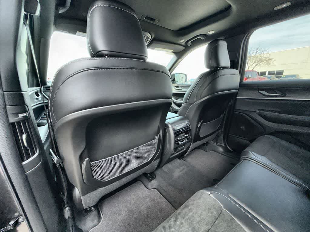 Thumbnail: 2026 Jeep Grand Cherokee L - 13