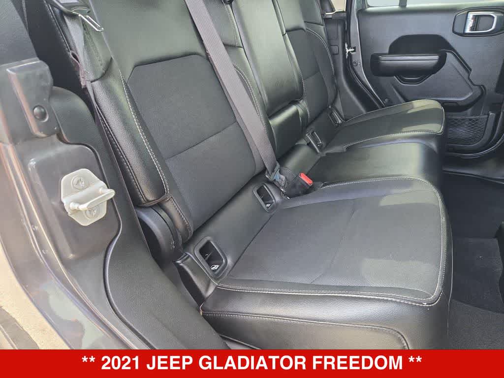Thumbnail: 2021 Jeep Gladiator - 19