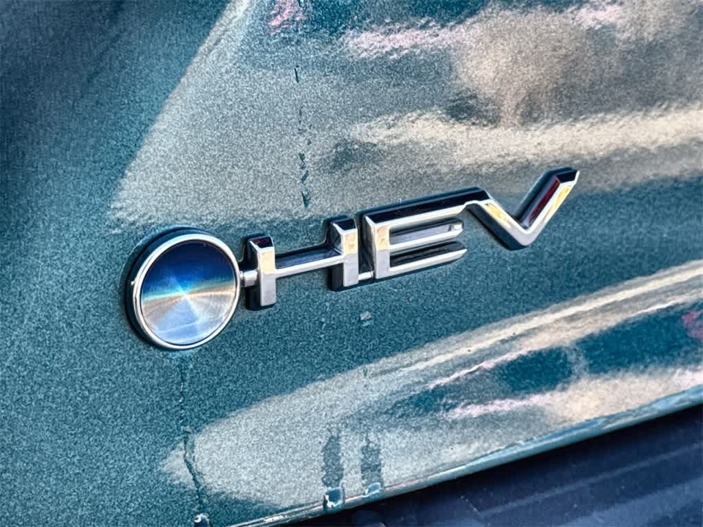 Thumbnail: 2025 Toyota Camry - 9