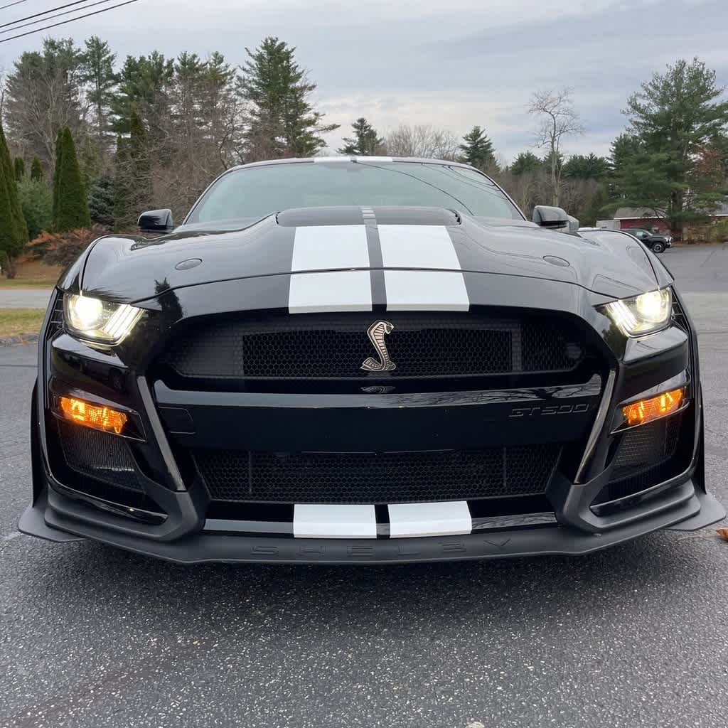 2022 Ford Mustang Shelby GT500 photo 2