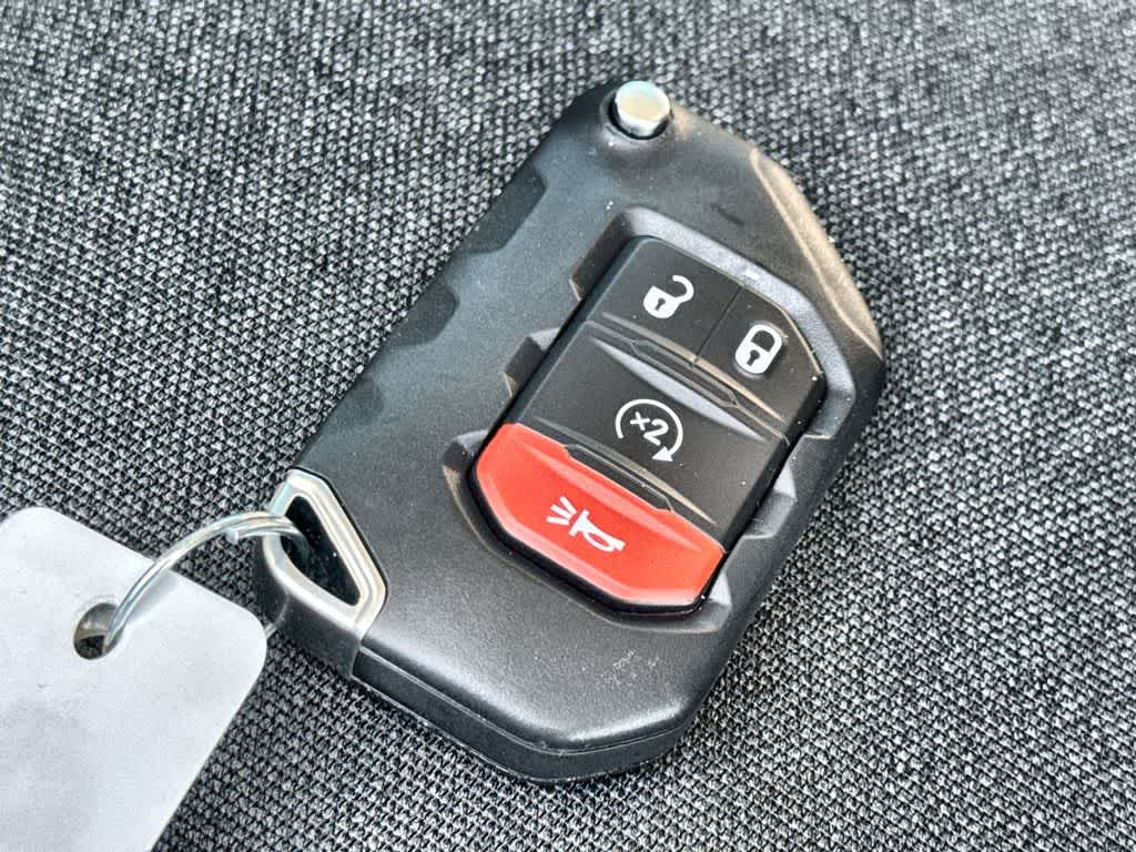 Thumbnail: 2026 Jeep Wrangler - 24