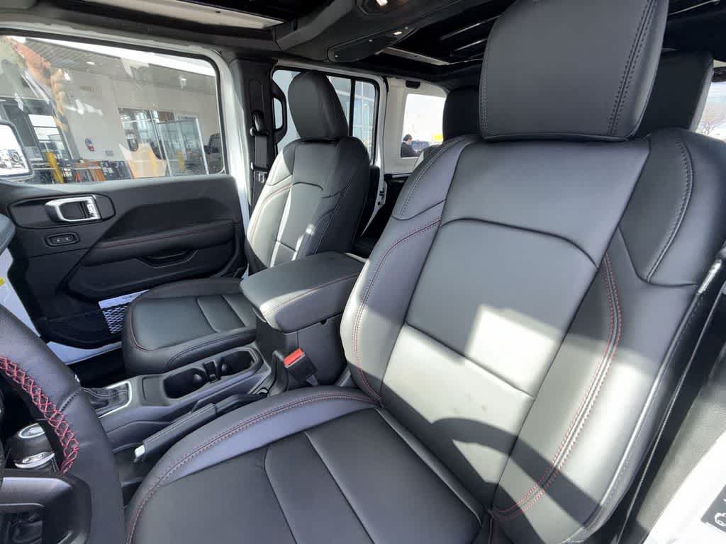 Thumbnail: 2026 Jeep Wrangler - 11