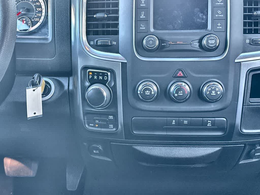 Thumbnail: 2024 RAM 1500 Classic - 14