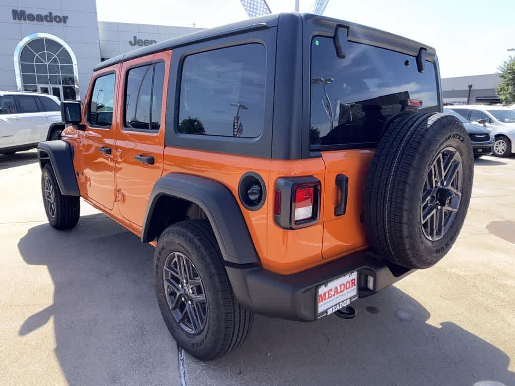 Thumbnail: 2025 Jeep Wrangler - 4