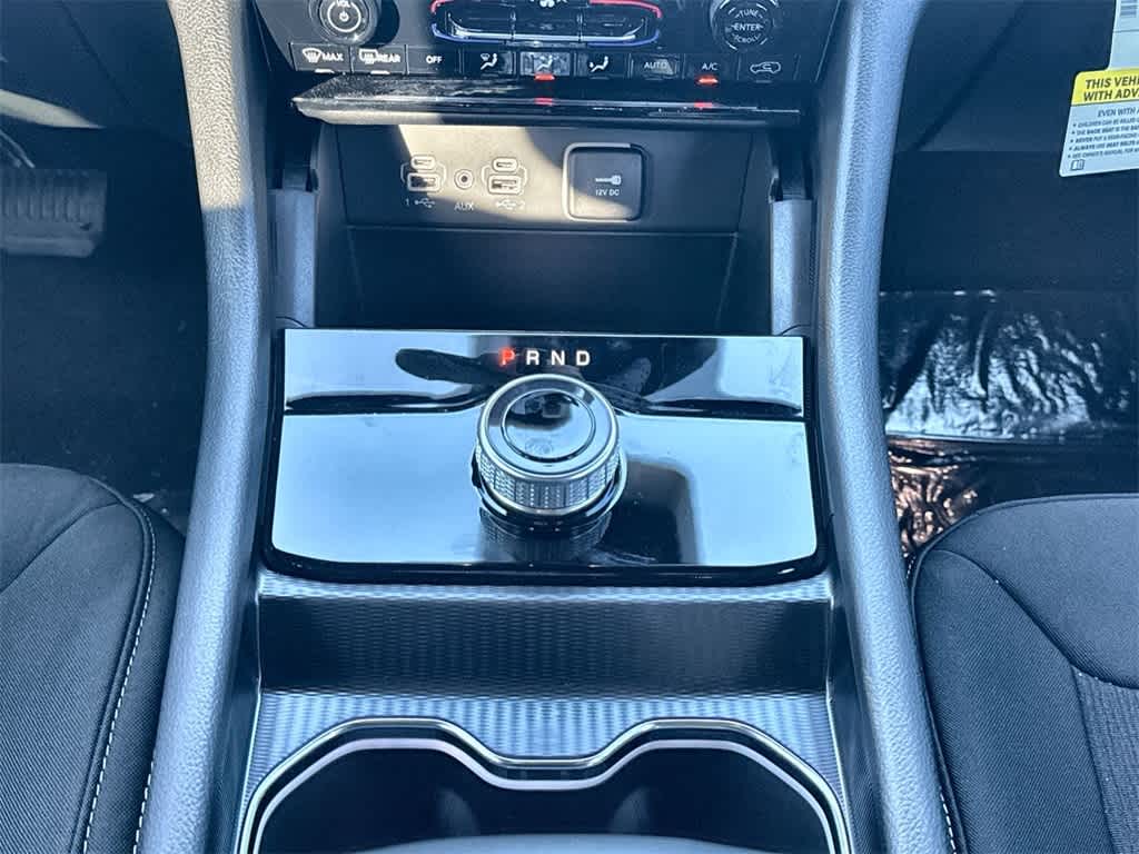 Thumbnail: 2025 Jeep Grand Cherokee - 17