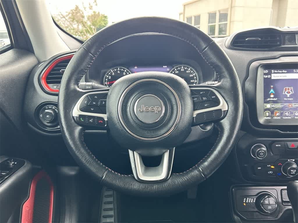 Thumbnail: 2021 Jeep Renegade - 17