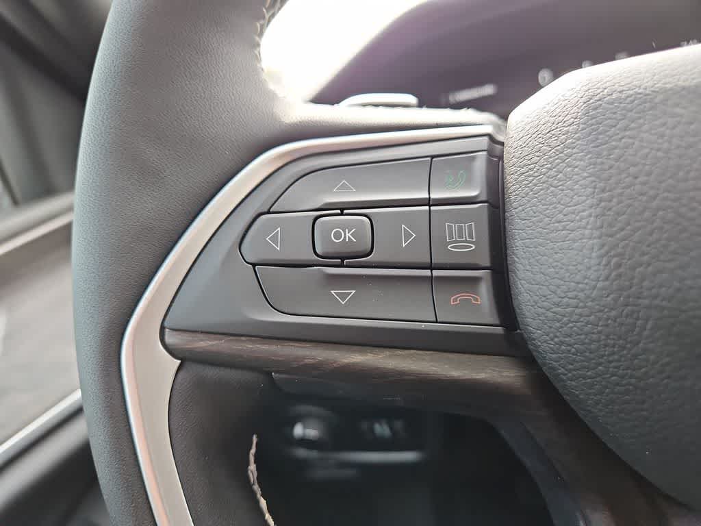 Thumbnail: 2026 Jeep Grand Cherokee L - 31