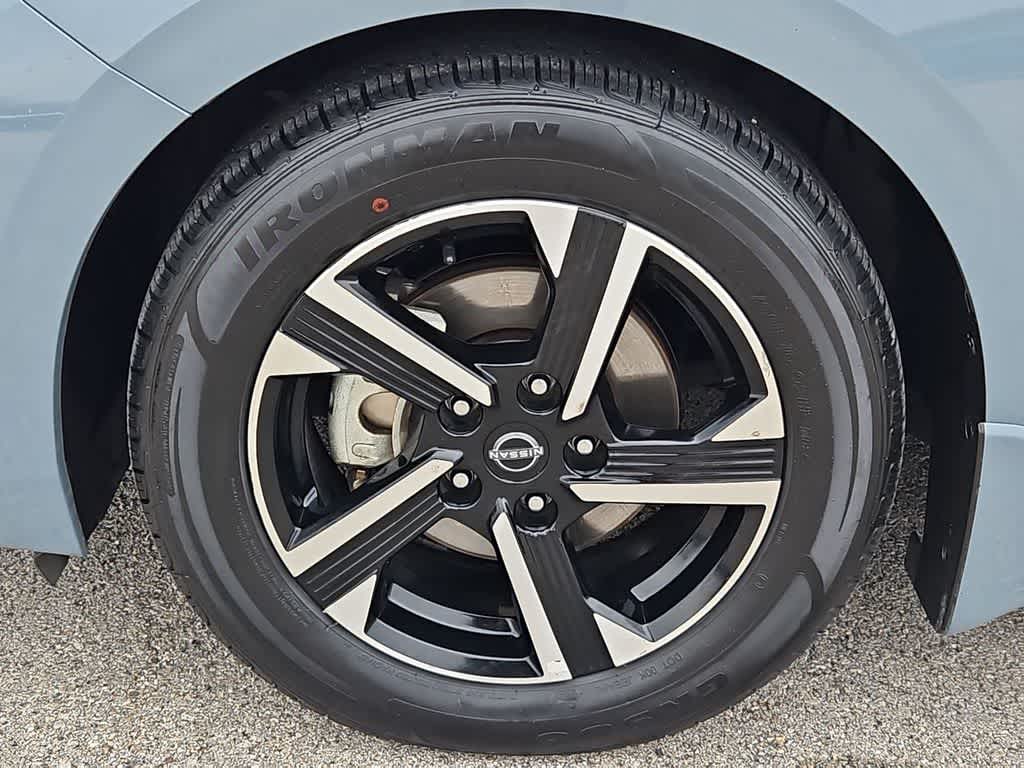 Thumbnail: 2024 Nissan Sentra - 14