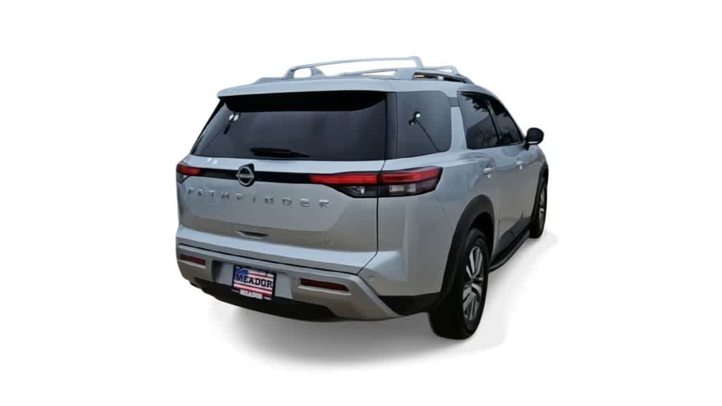 Thumbnail: 2023 Nissan Pathfinder - 7