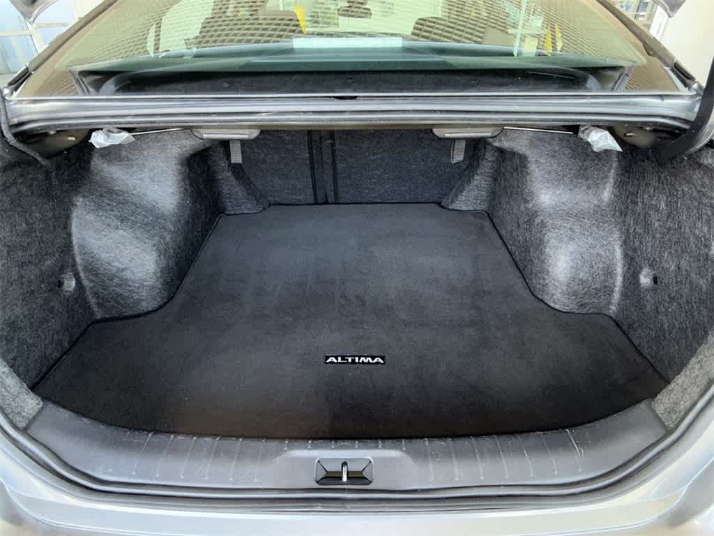 Thumbnail: 2023 Nissan Altima - 20