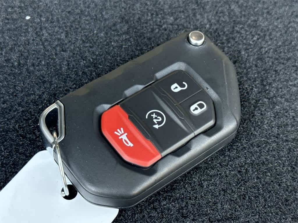 Thumbnail: 2025 Jeep Wrangler - 24