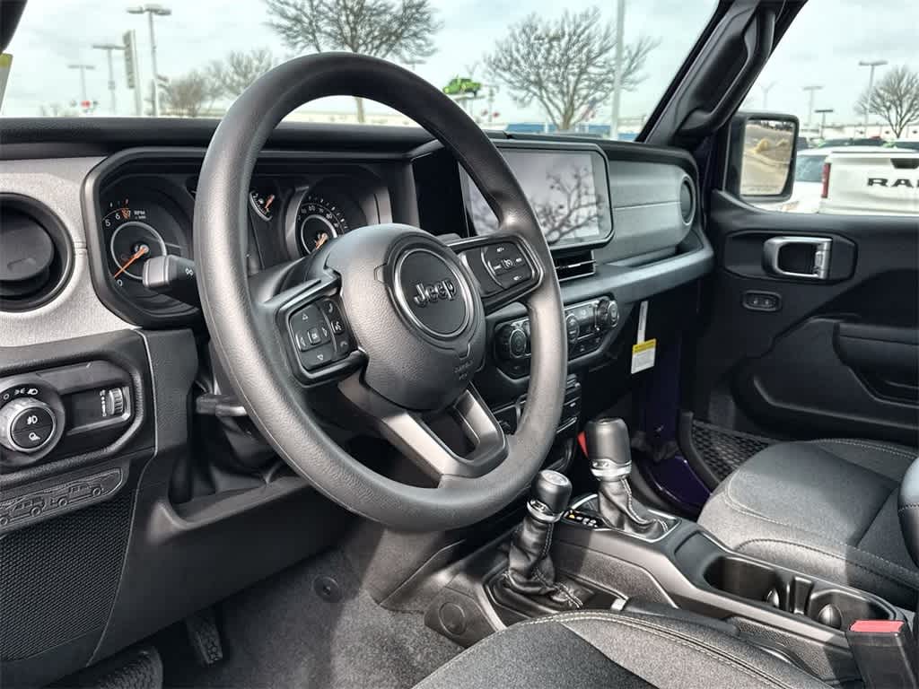 Thumbnail: 2026 Jeep Gladiator - 2