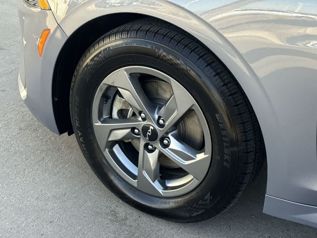 Thumbnail: 2022 Kia K5 - 9