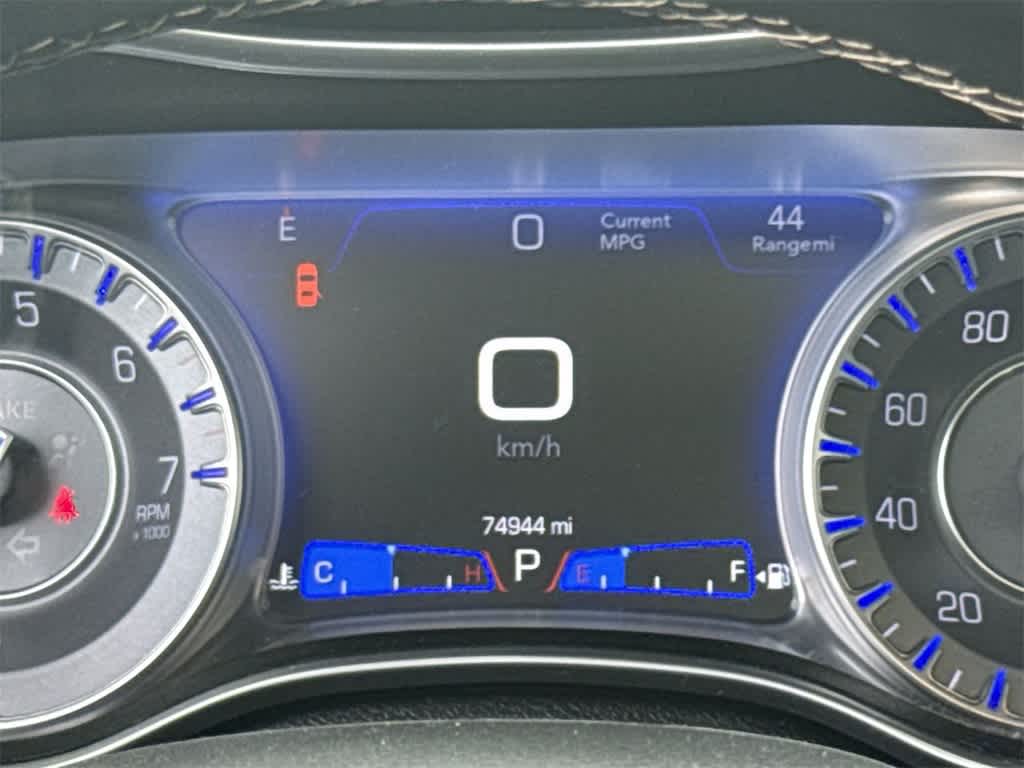 Thumbnail: 2021 Chrysler 300 - 18