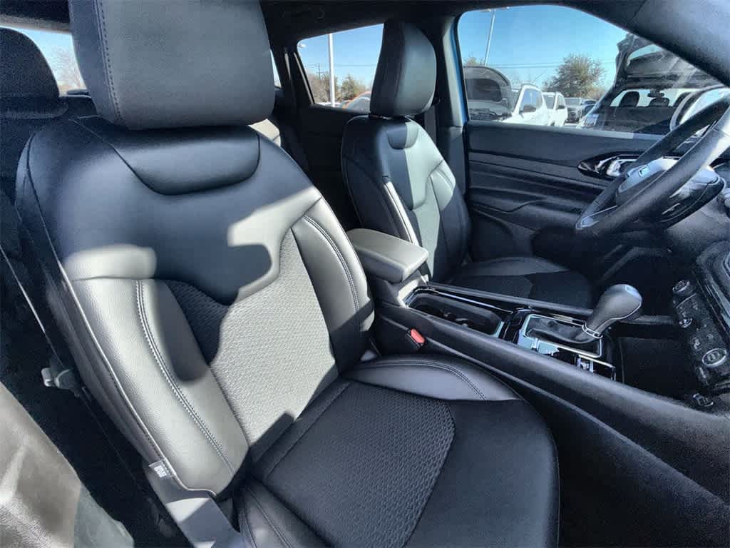 Thumbnail: 2026 Jeep Compass - 15