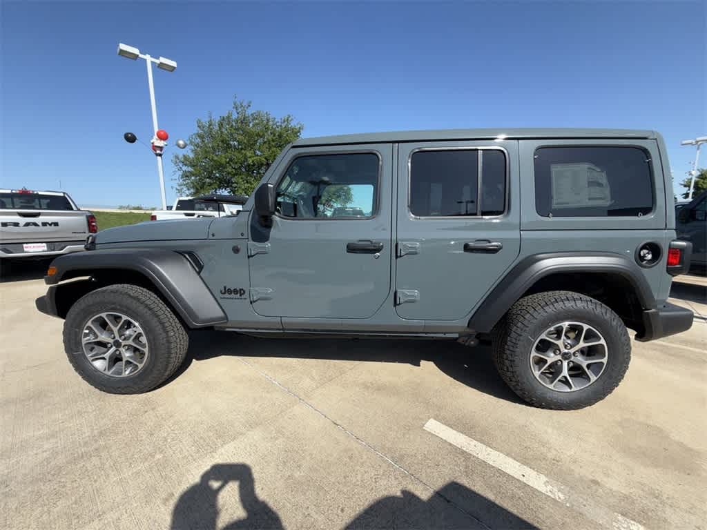 Thumbnail: 2025 Jeep Wrangler - 3