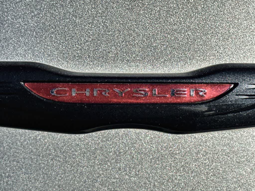 Thumbnail: 2023 Chrysler 300 - 9