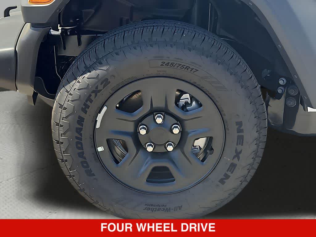 Thumbnail: 2026 Jeep Wrangler - 14