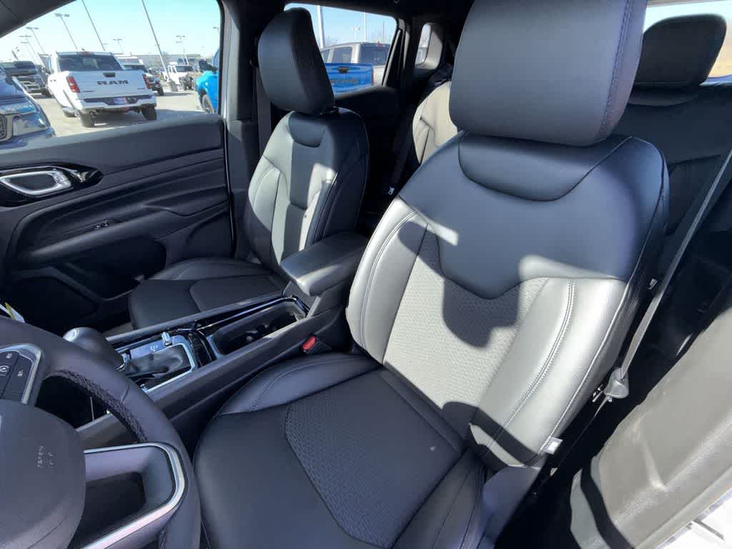 Thumbnail: 2026 Jeep Compass - 12