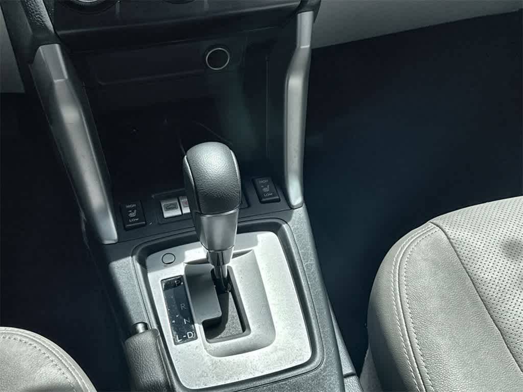 2015 Subaru Forester Limited 16