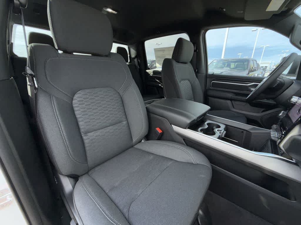 Thumbnail: 2026 RAM 1500 - 14