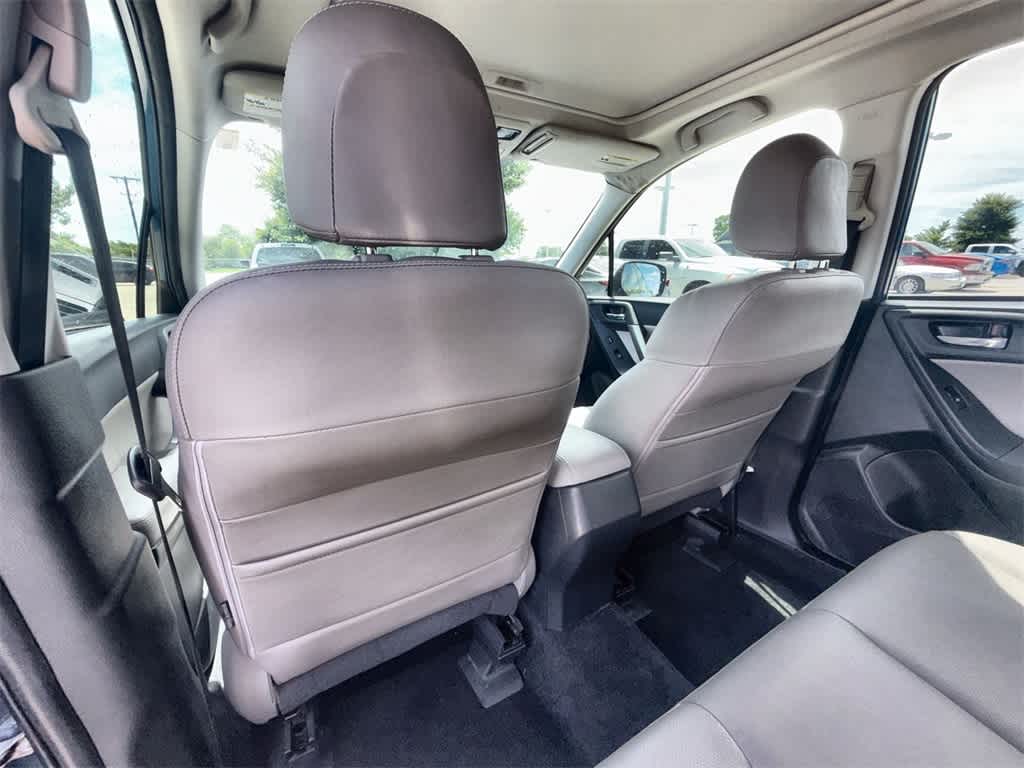 2015 Subaru Forester Limited 11