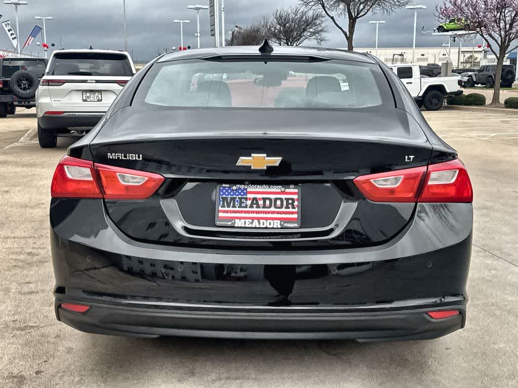 Thumbnail: 2024 Chevrolet Malibu - 5
