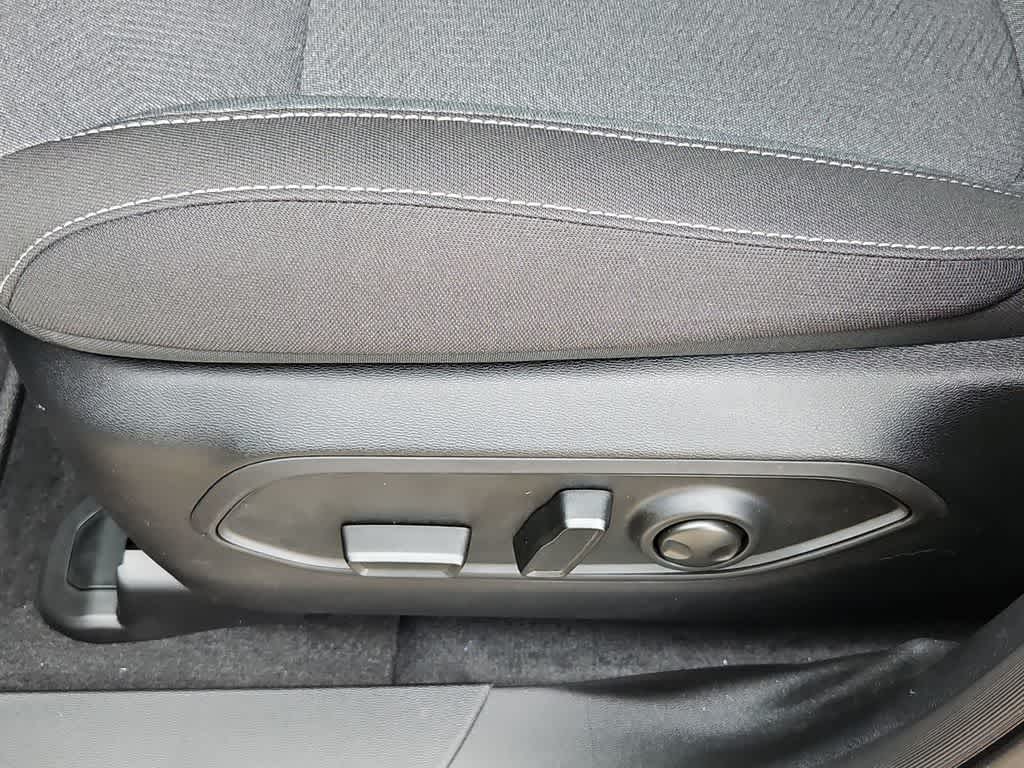 Thumbnail: 2026 Jeep Cherokee - 17