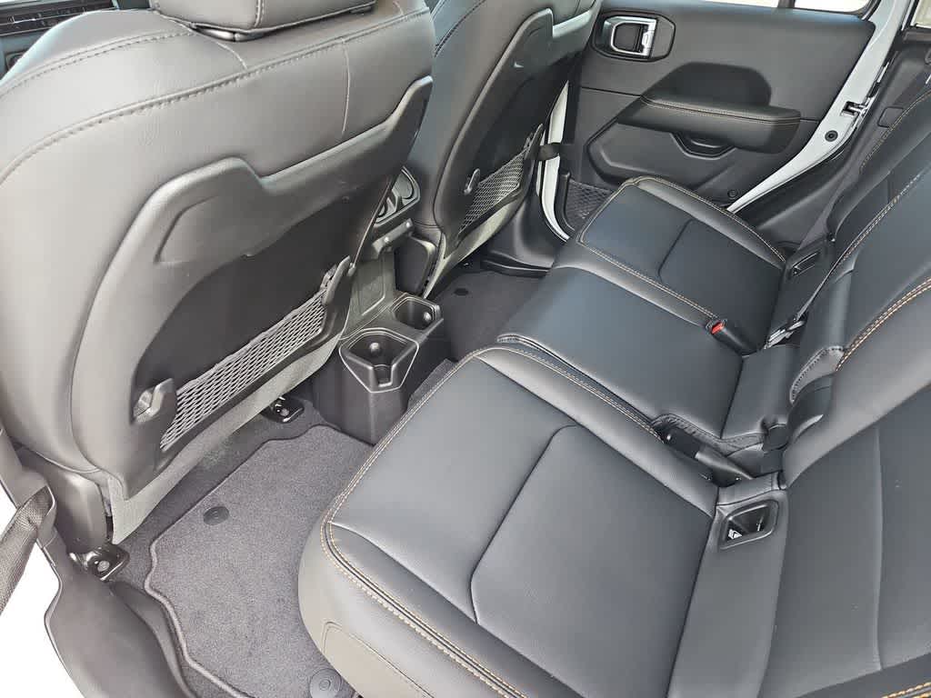 Thumbnail: 2026 Jeep Gladiator - 19