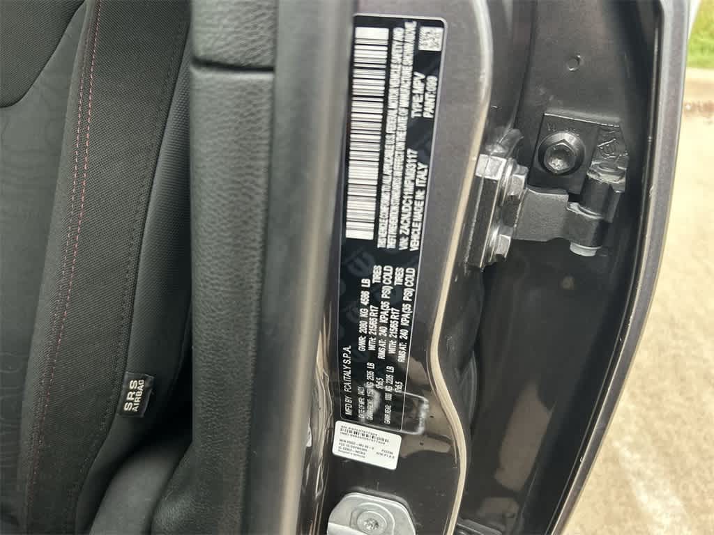 Thumbnail: 2021 Jeep Renegade - 21